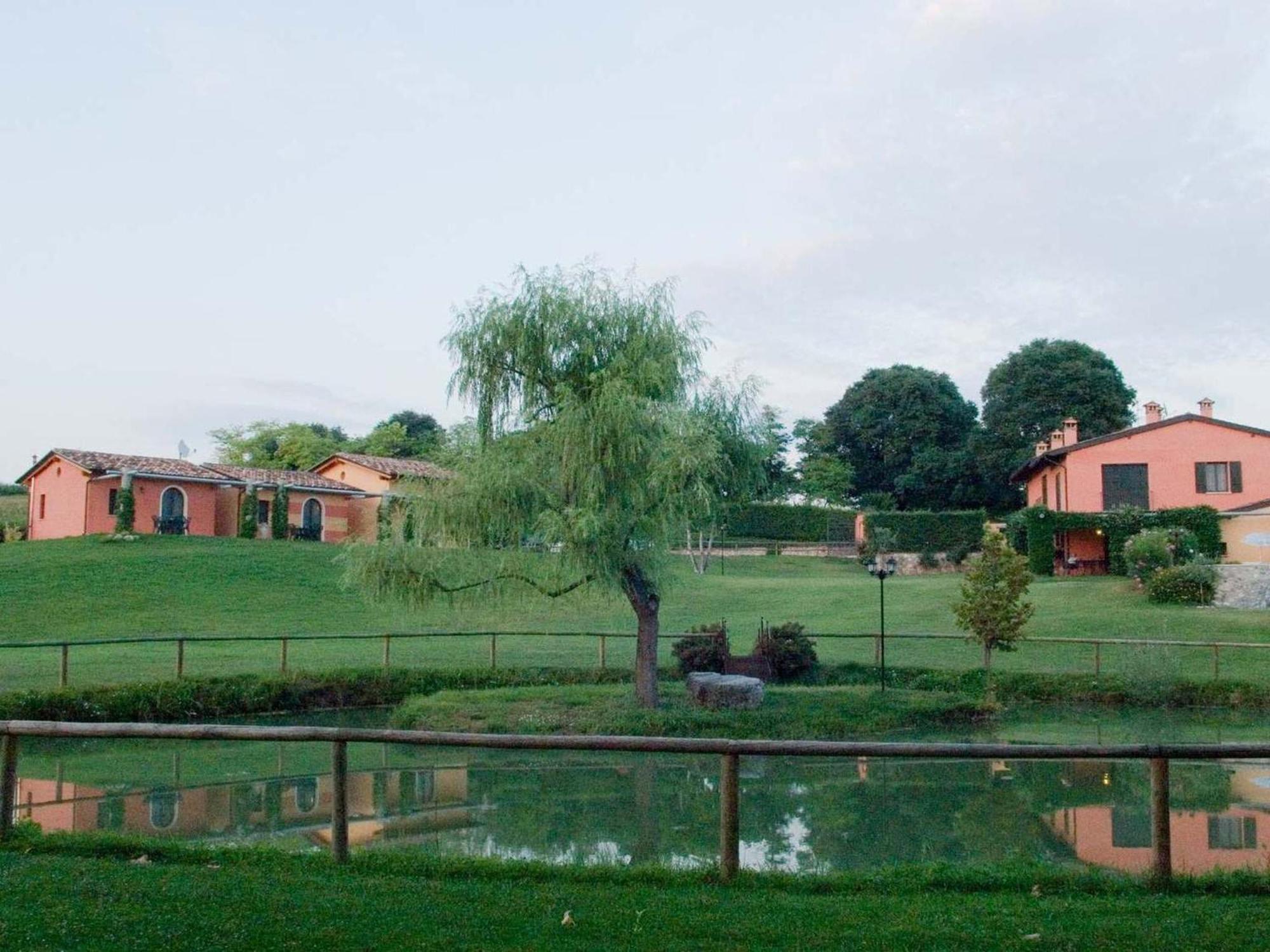 B&B Borgo Tre Case Cavriana Exteriör bild