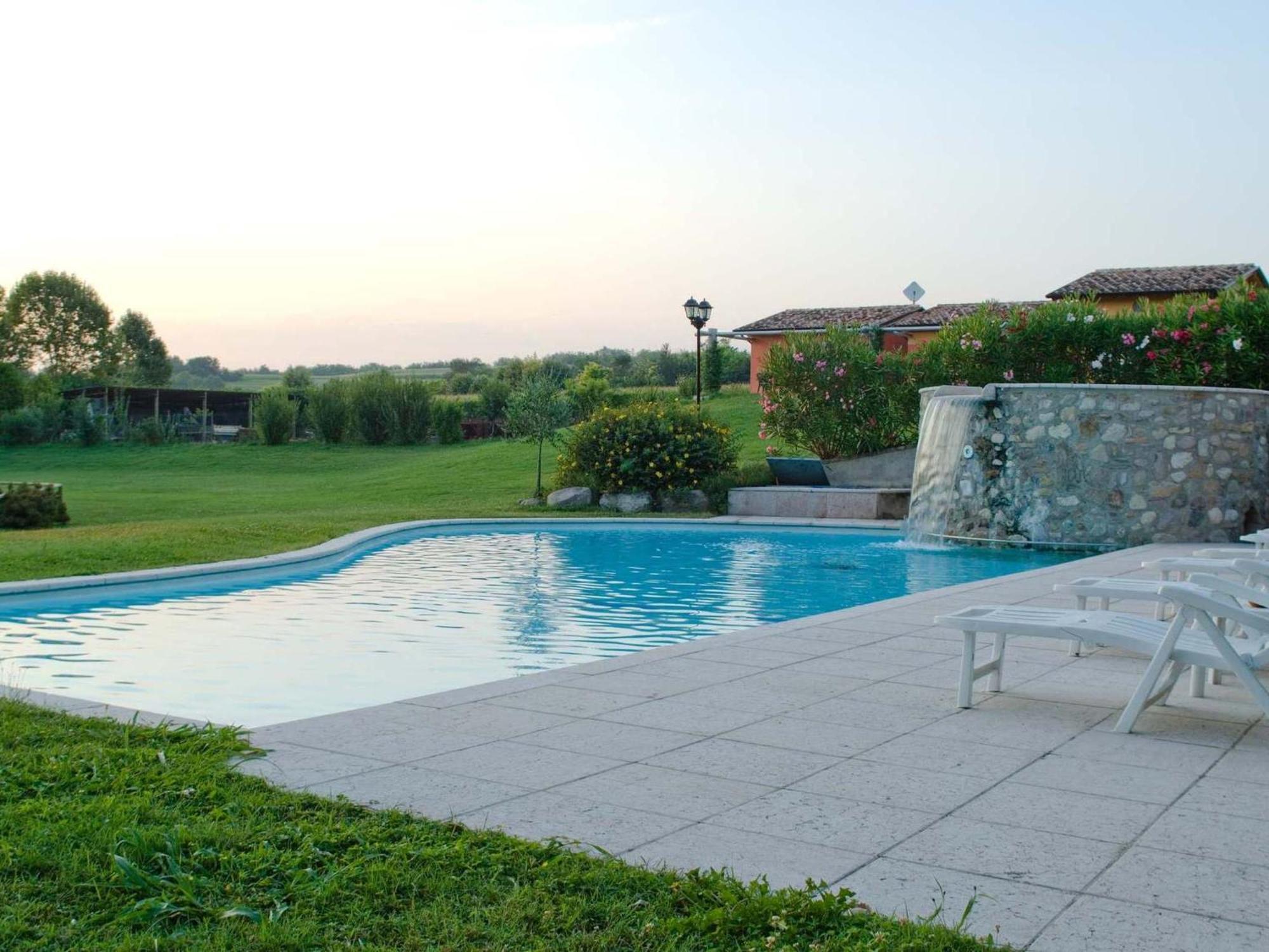 B&B Borgo Tre Case Cavriana Exteriör bild