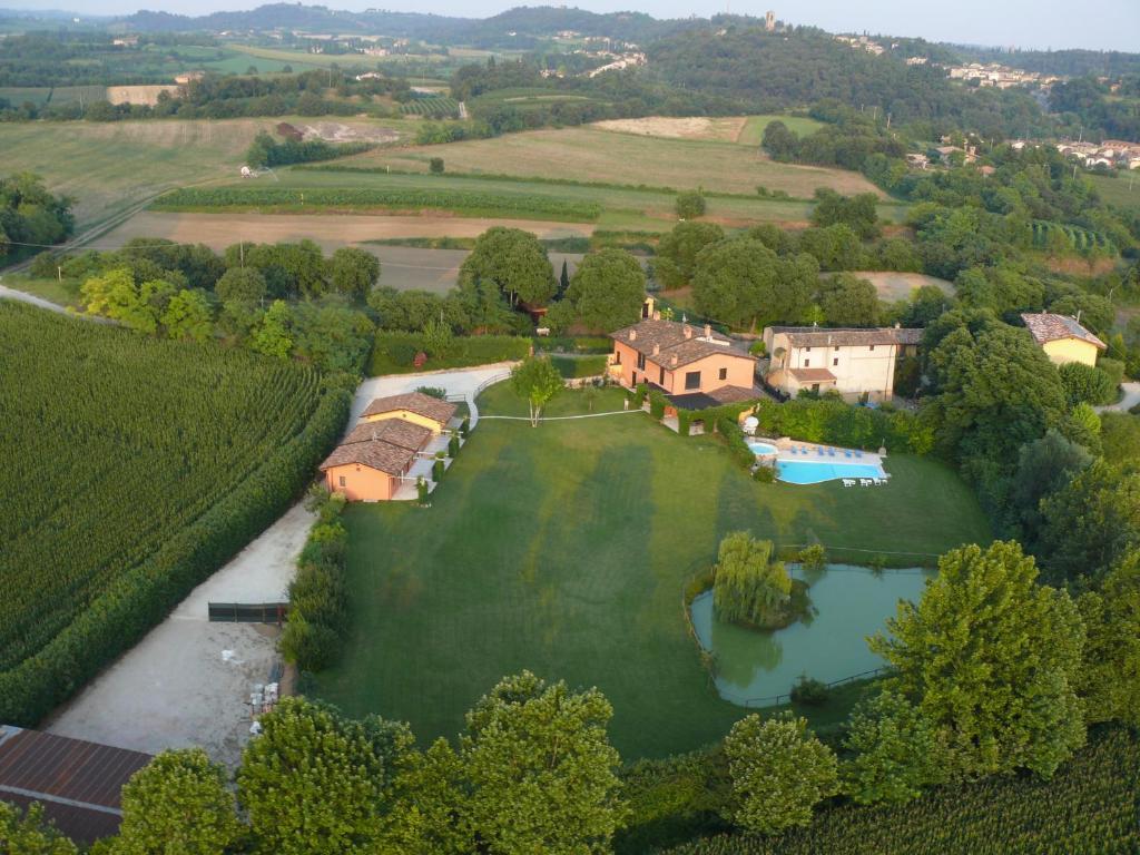 B&B Borgo Tre Case Cavriana Exteriör bild