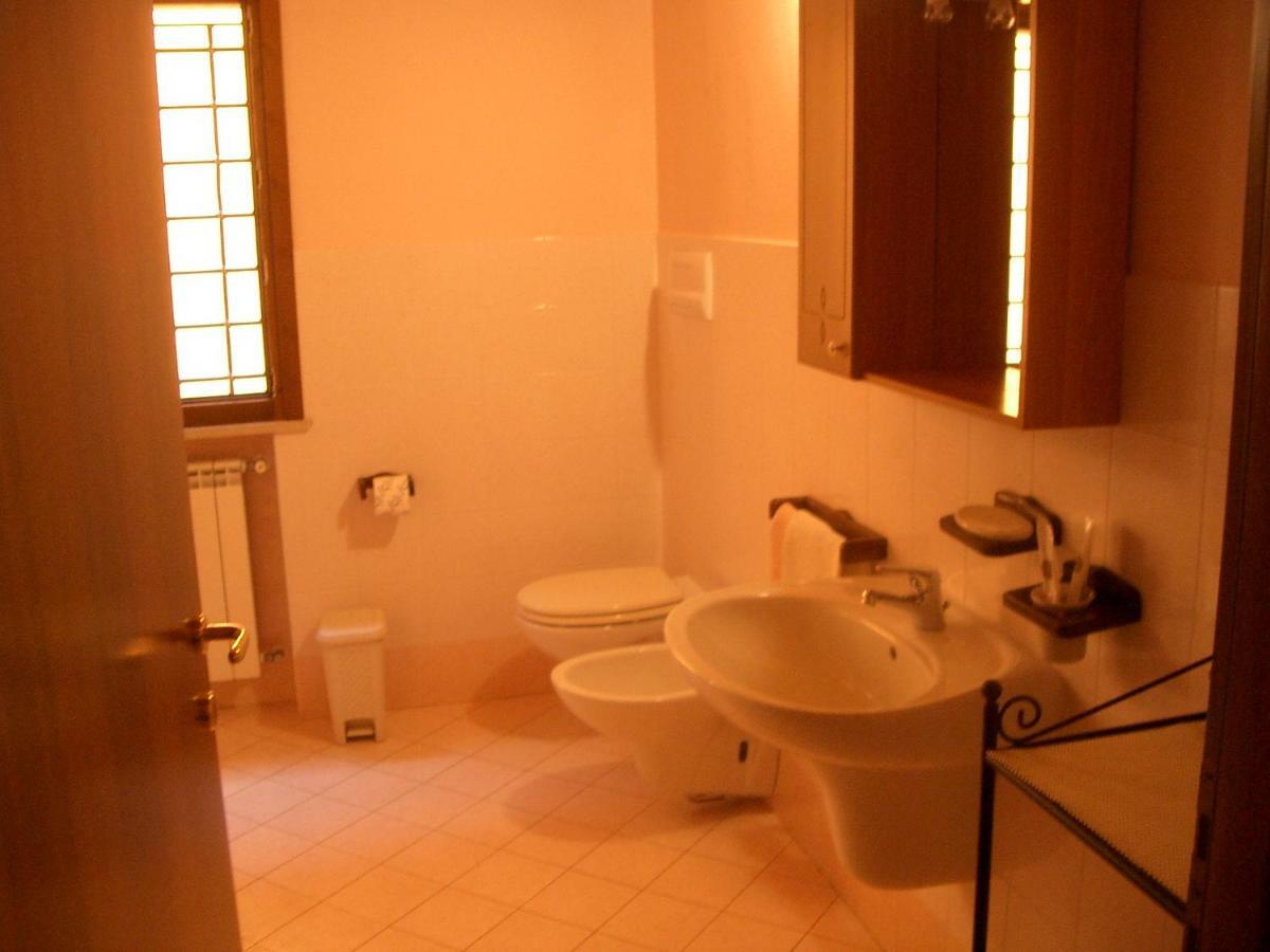 B&B Borgo Tre Case Cavriana Exteriör bild